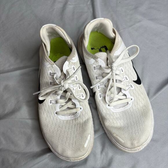 Nike women’s sneakers size 6.5 - Picture 2 of 6